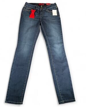GUESS Sienna Curvy Fit Jeans Women Size 29 Dark Wash Skinny Stretch NWT